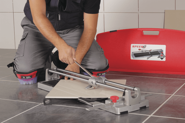 Must-Have-Tile-Installation-Tools-Knee-Pads