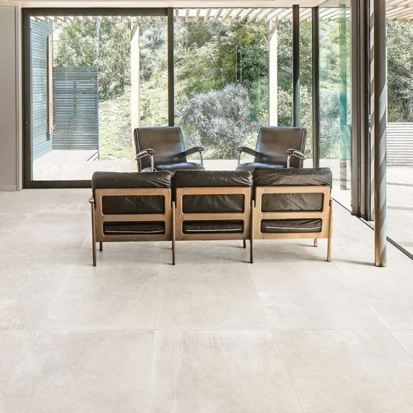 Gresie porțelanată Uniquestone de la Ceramiche Piemme, aspect piatră — ambient din colecție